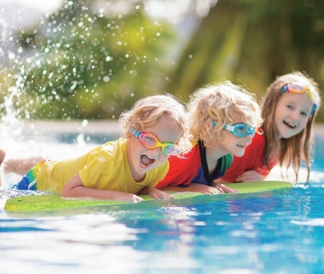 Personalizar Logotipo Soft EVA espuma piscina Float Noodle 4,5cm espessura para jogar na água a granel