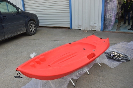 Compacto e leve 1.8M Verde Single Sit On Top Kayak para fácil manobra