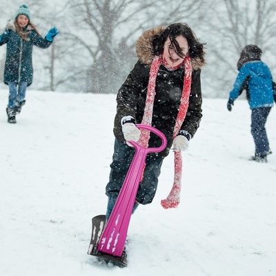 Scooter de neve infantil trenó trenó de neve trenó de esqui de plástico item tamanho 36 * 32 * 10 polegadas