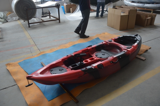 Libere o seu interior explorador com o nosso caiaque de pesca de camuflagem leve e de um assento
