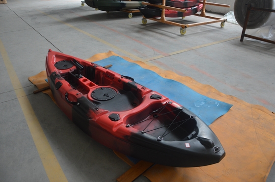 130 kg/287 lbs Capacidade de carga 2.7M 1 pessoa Sente-se no topo do caiaque para pesca de ligação familiar