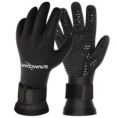 Neoprene personalizado impermeável 3MM Cinco dedos Desportos aquáticos Snorkeling Luvas de canoagem